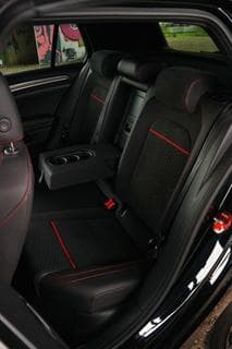 Golf 7.5 GTI Zadnja klupa u salonskom stanju — 77 Automobili